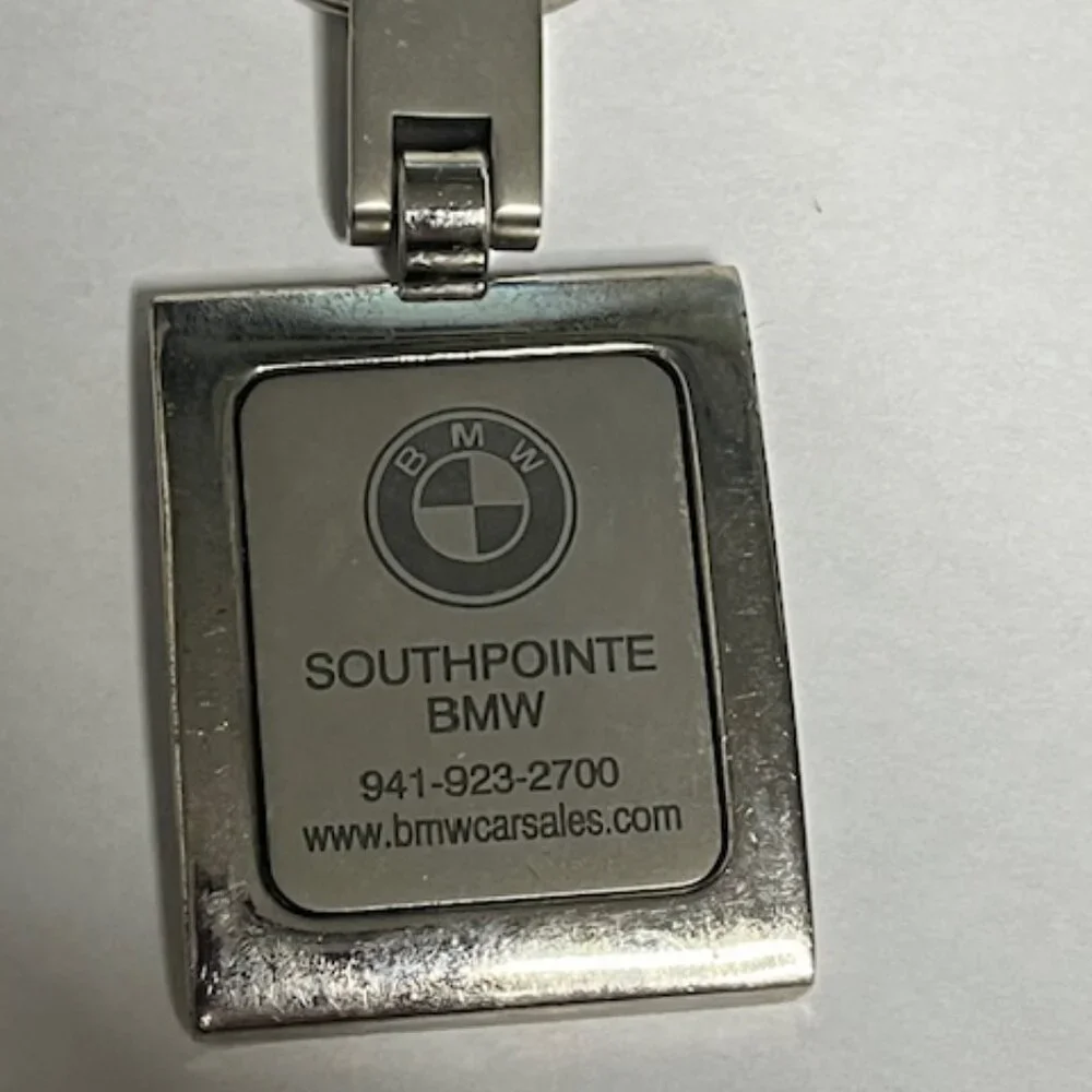 BMW Silver Toned Metal Logo Car Key Holder Key Chain Southpointe BMW